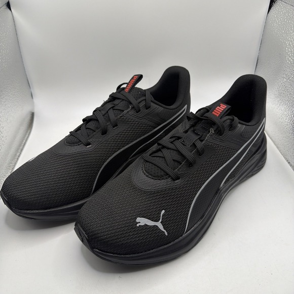 PUMA \